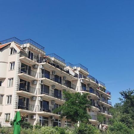 Вила Лазурен Бряг Chernomorets Esterno foto