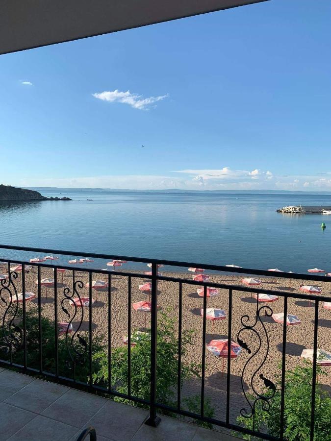 Вила Лазурен Бряг Chernomorets Esterno foto