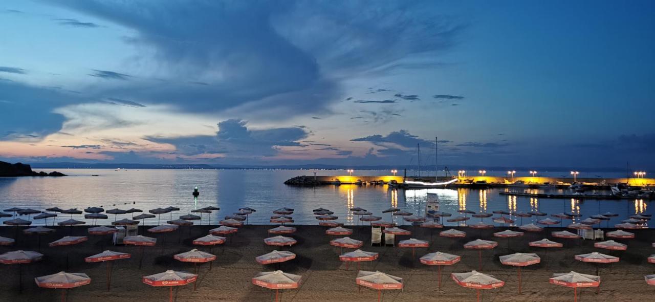 Вила Лазурен Бряг Chernomorets Esterno foto